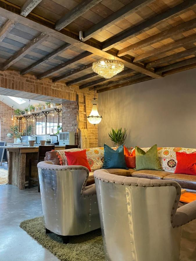 The Walled Garden At Cheshire Boutique Bathhouse ナントウィッチ エクステリア 写真