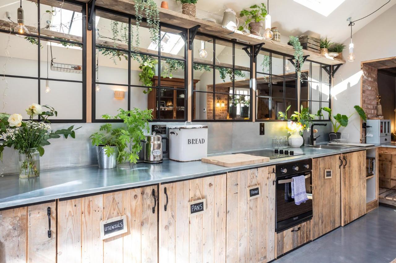 The Walled Garden At Cheshire Boutique Bathhouse ナントウィッチ エクステリア 写真